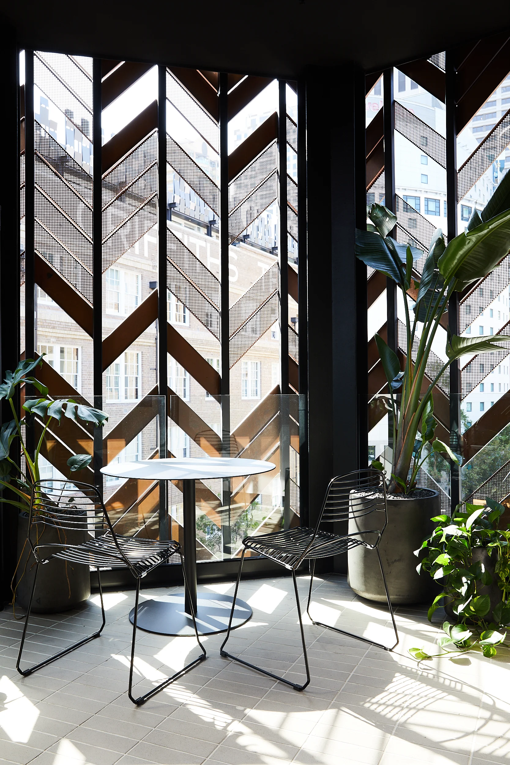 Paramount_House_Rooms_Super_Loft_009.jpg