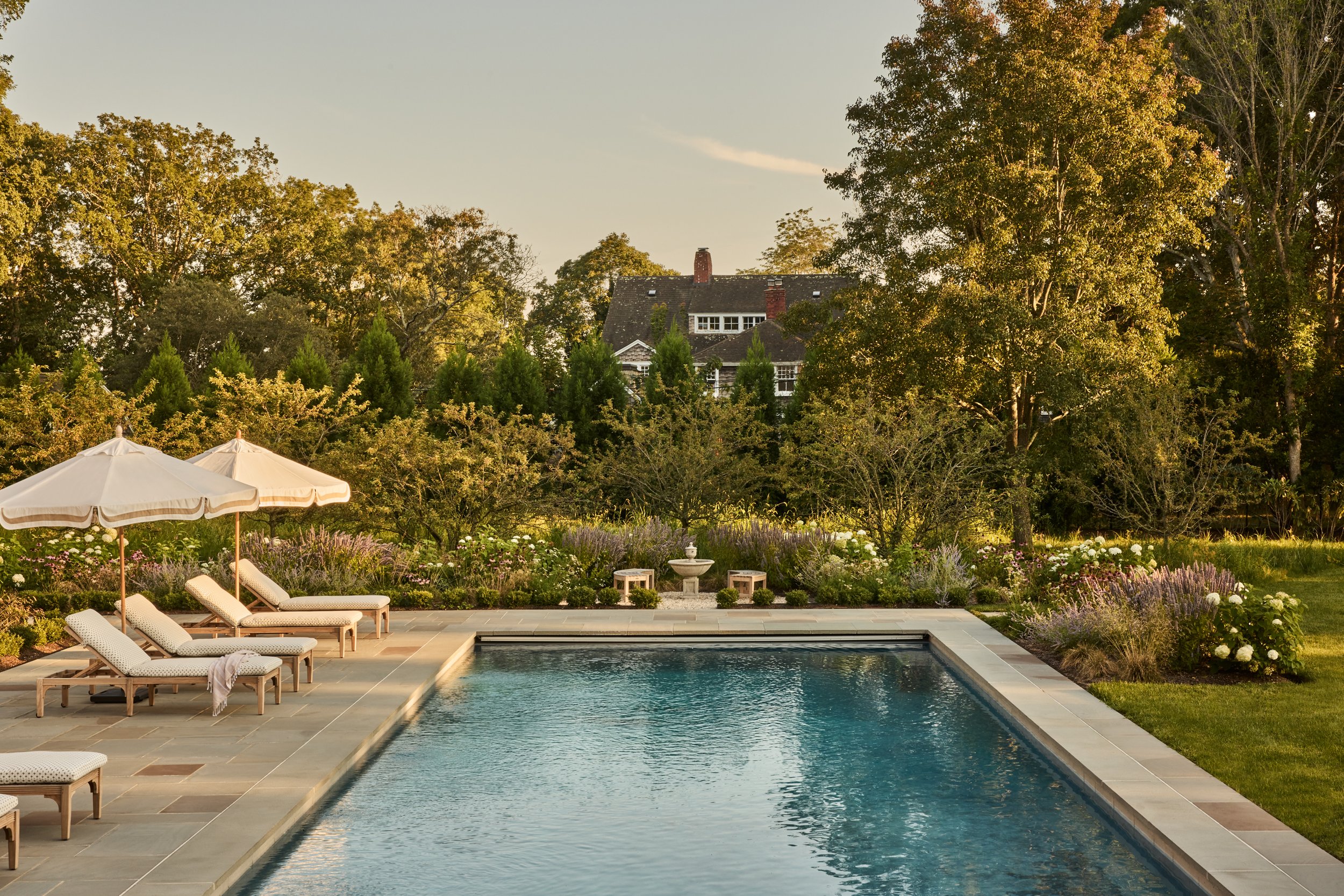 Quiogue_Exterior_Pool_007.jpg