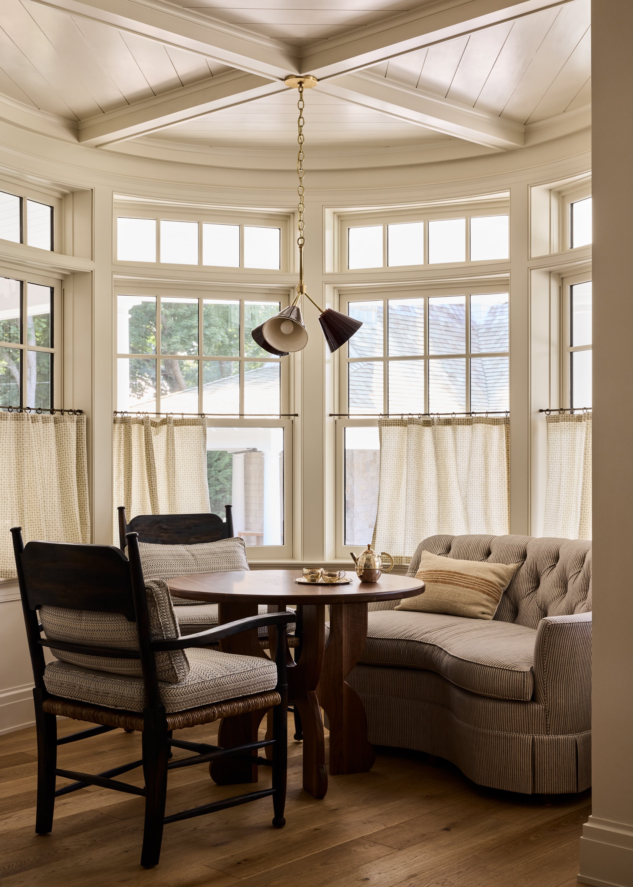 Quiogue_Kitchen_Breakfast-Room_004.jpg