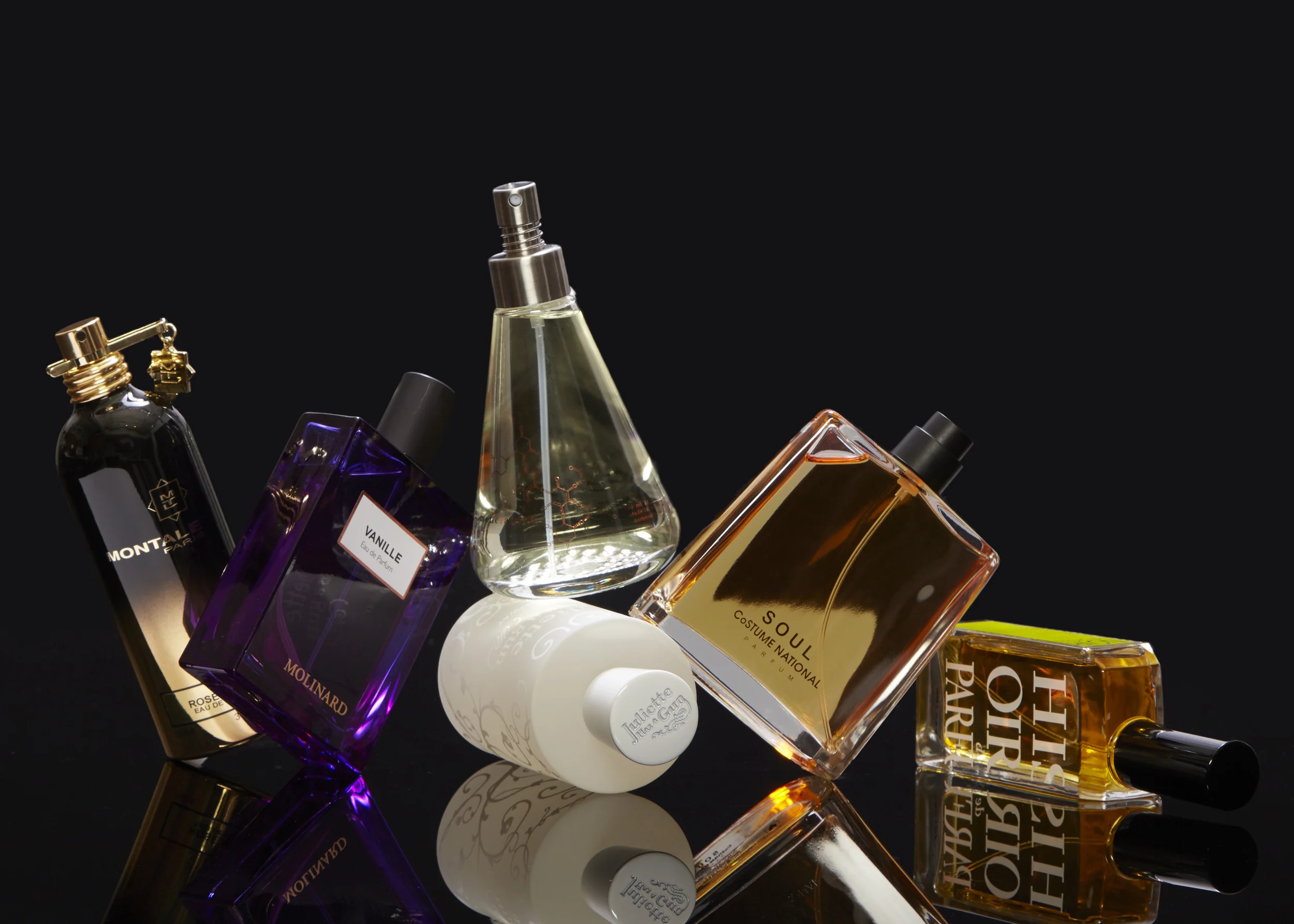 Perfume_Blank.jpg