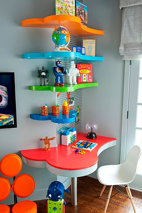 Custom Boy's Desk and Shelving