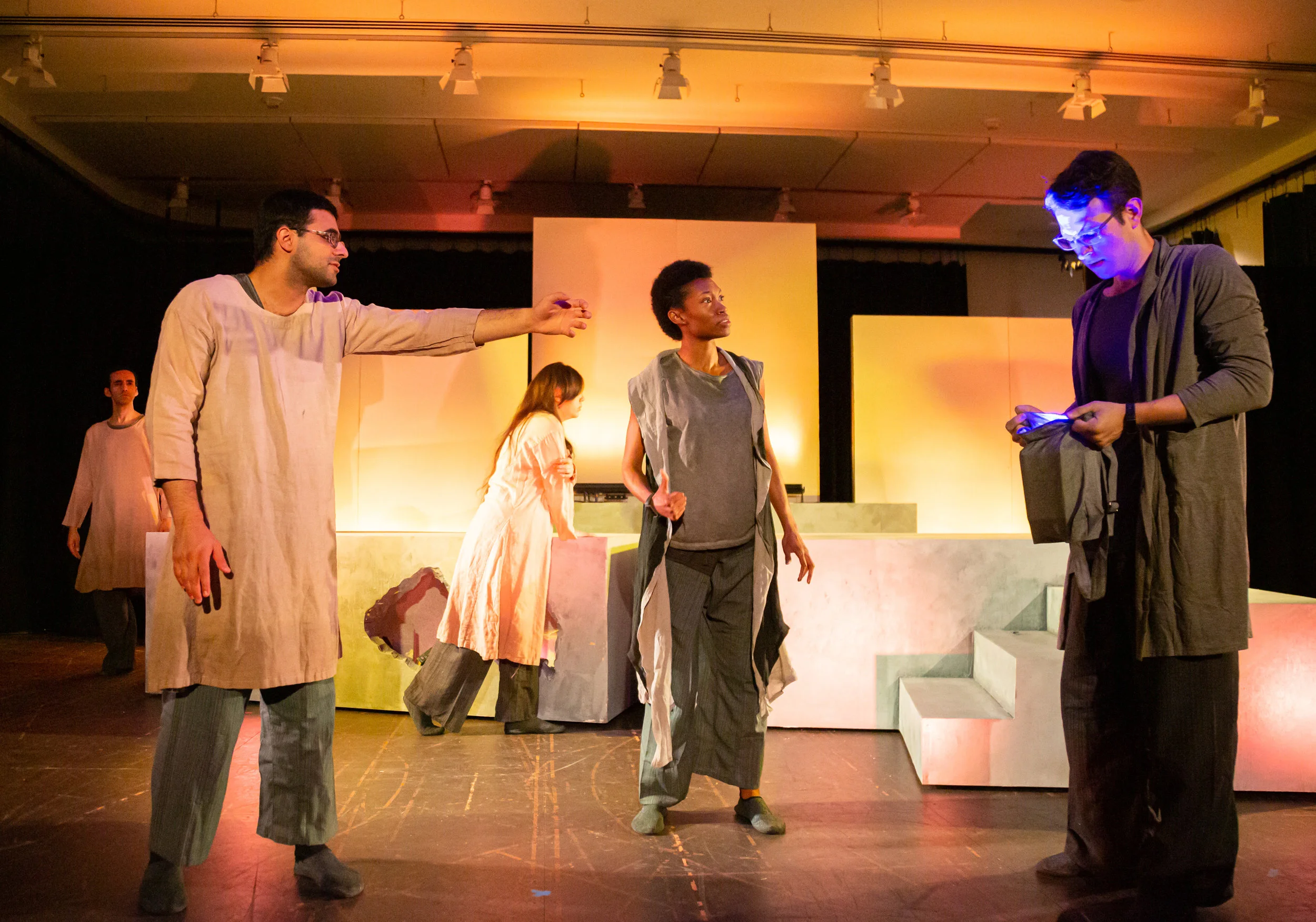 capfringe-shesingslight-133.jpg