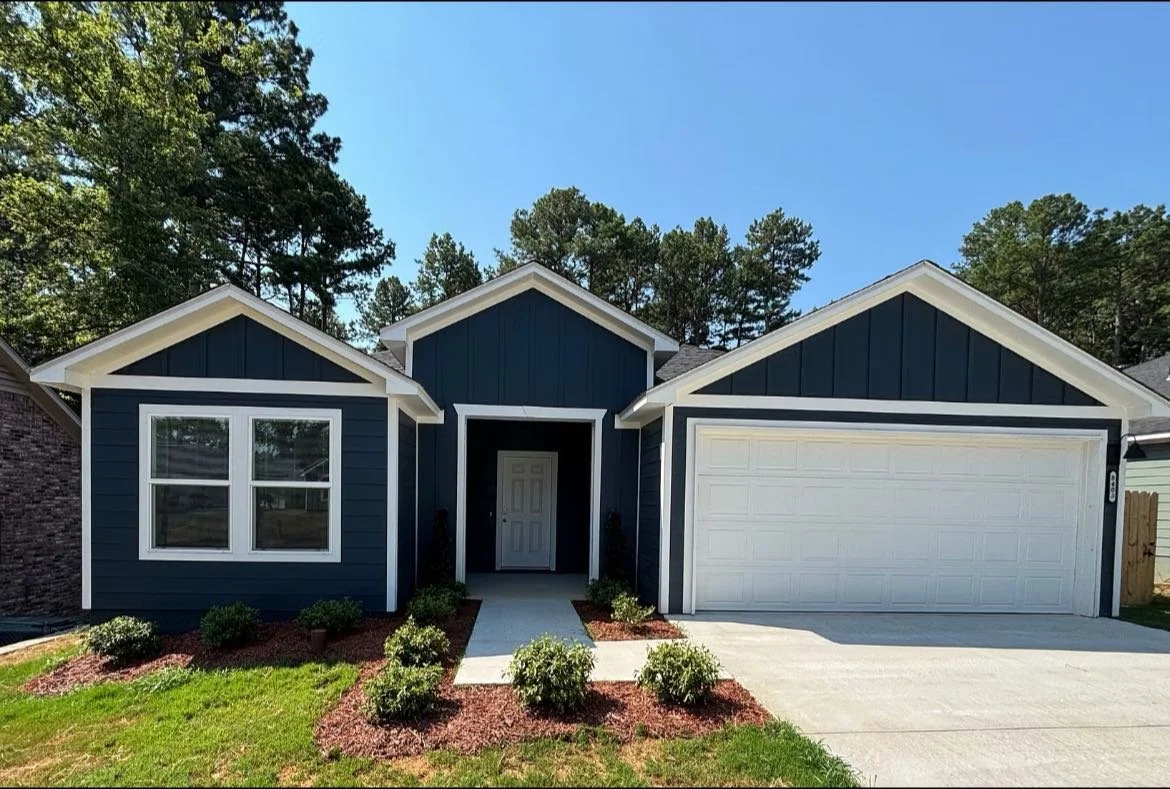 Celebrating! We closed on this one on Friday. &hearts;️ It&rsquo;s in Arkansas! And already rented. This goal been a LONG time in the making. I love that it&rsquo;s a 3/2 with a garage and backs up to a lot of trees and undeveloped land.