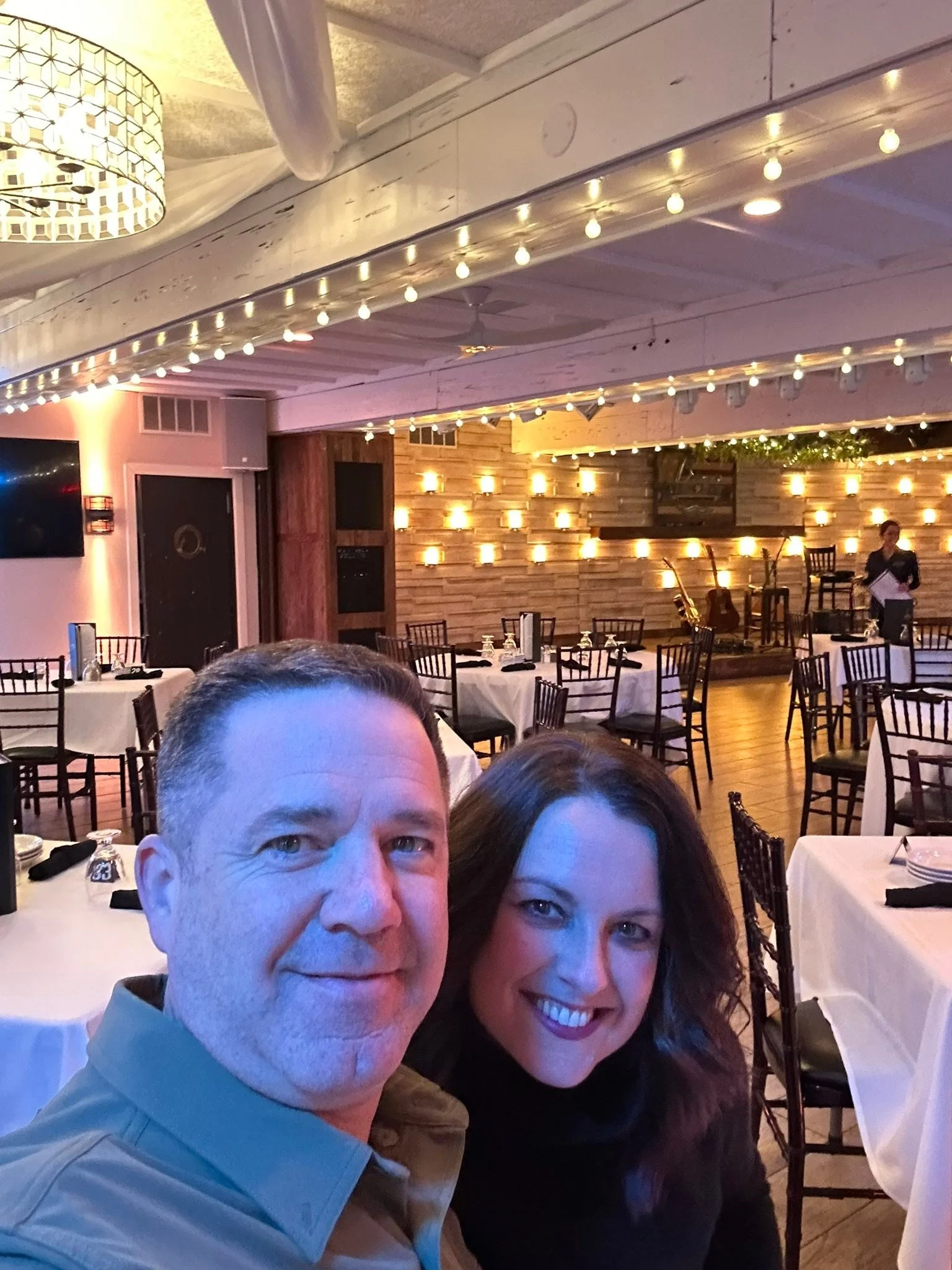 Last-minute V- Day dinner and concert with Michael Monroe at Brianno's Chart House. 💕 It was a quiet beautiful evening in the snowstorm hearing stories of his music and writing and Grand Marais. Such a perfect night with J. 

It was serendipitous as