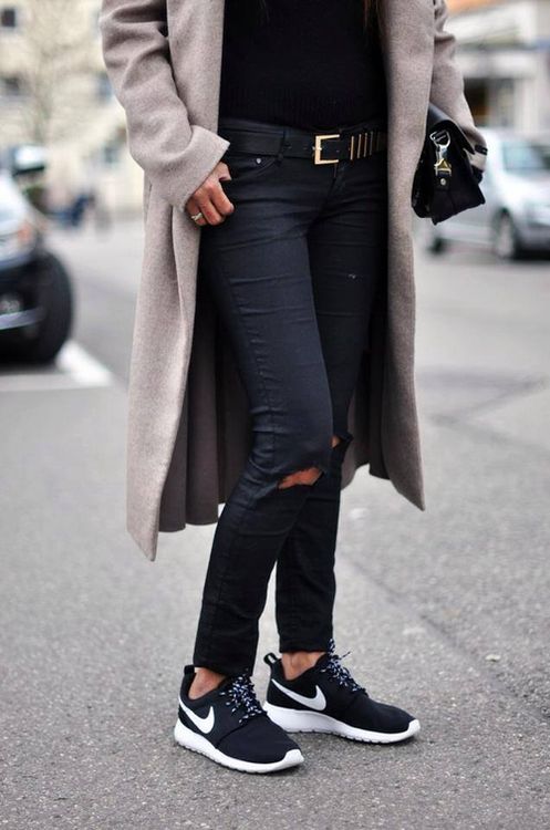 black_jeans_camel_coat7.jpg
