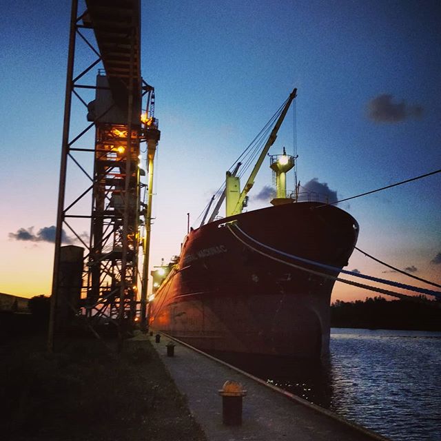 Federal Mackinac #portofthunderbay #thunderbay #thunderbayshipping #lakesuperior #bulkcarrier #fednav