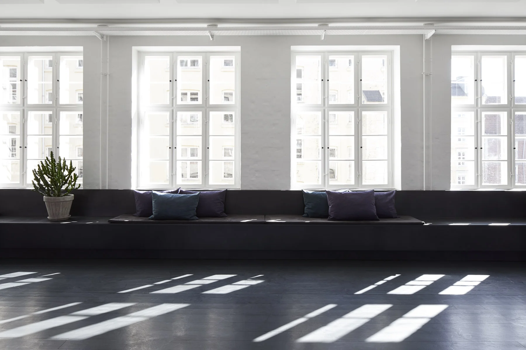 DISCO:WAX BY BLACK ARCHITECTURE