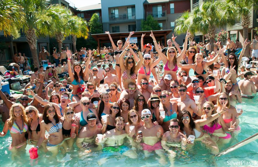 How to Make New Friends in Dallas (as an adult)