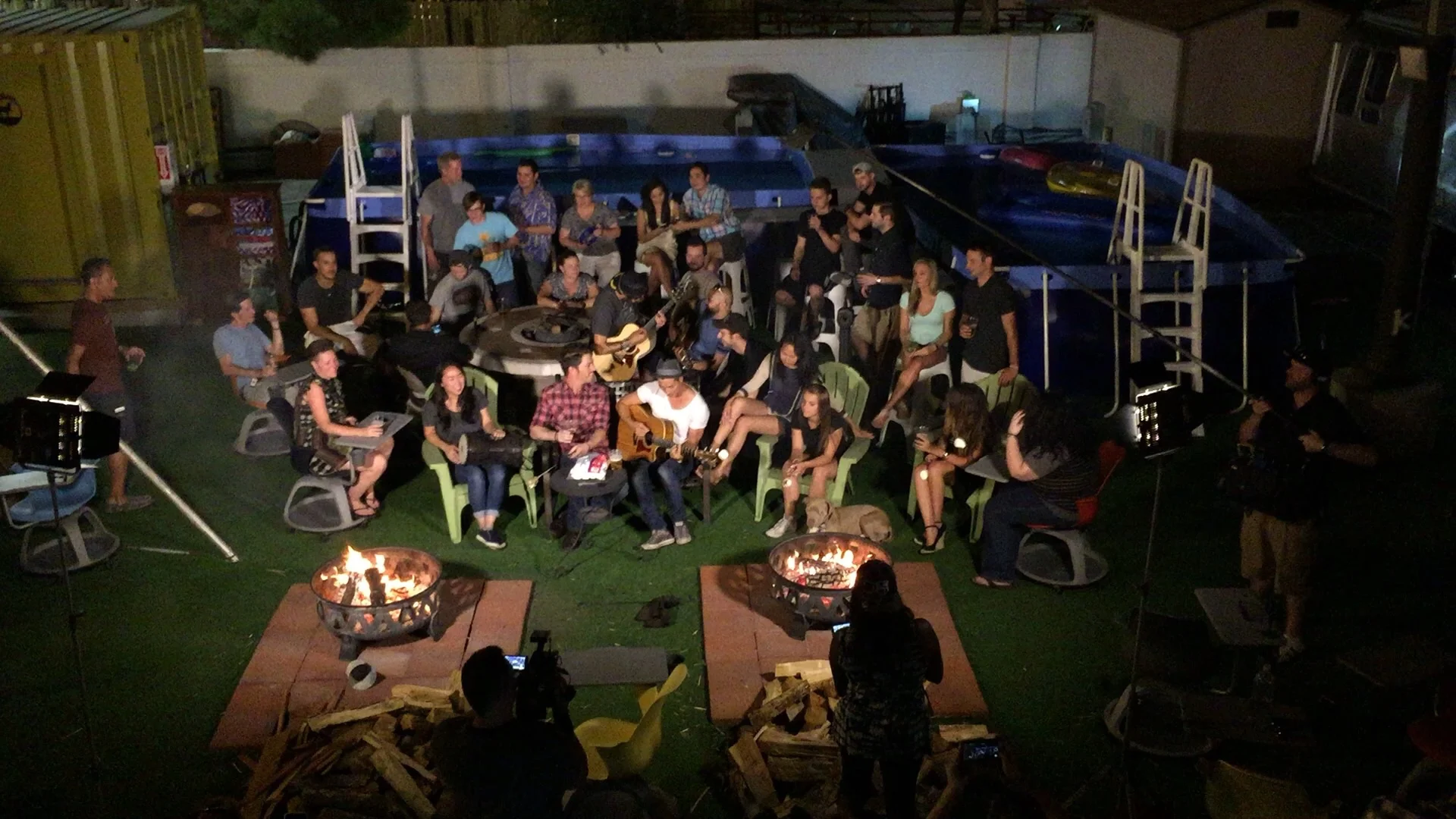 A little video around the fire