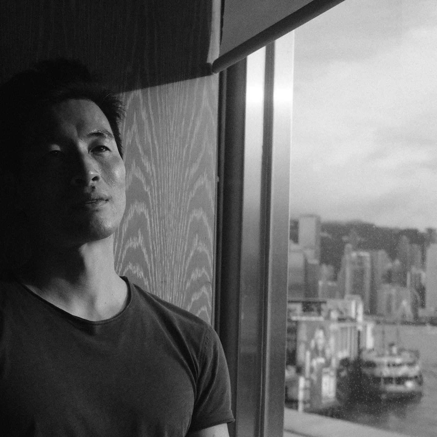 PORTRAIT 🖼️
My friend @murphy_0223 came to visit Hong Kong and she captured these with my camera. (I also took some of her too).
I met her on a plane on the way to Luxembourg 🇱🇺 a few months ago. So nice to meet new people from all over the worl