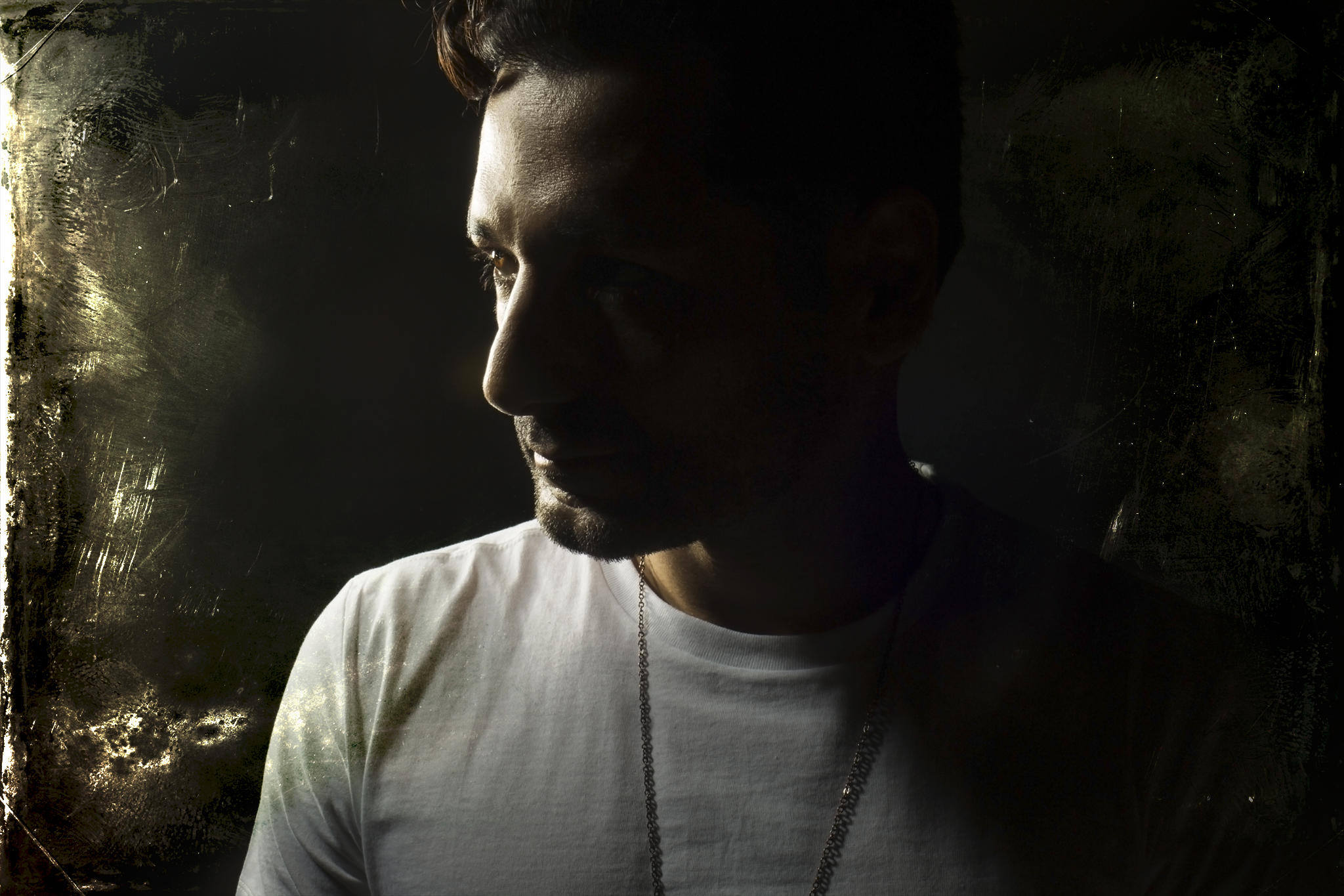 Cas Anvar