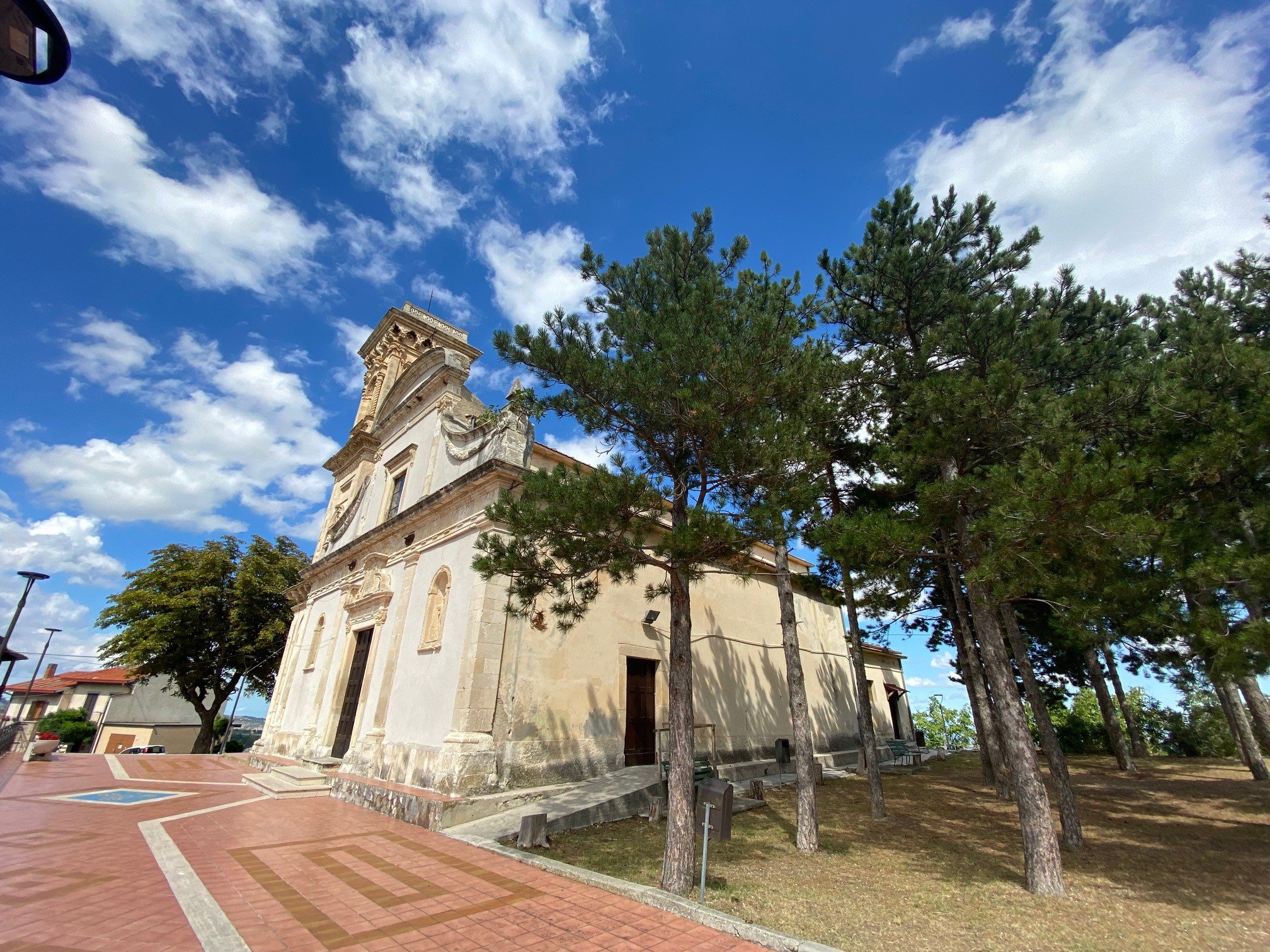 Palombaro church.jpg