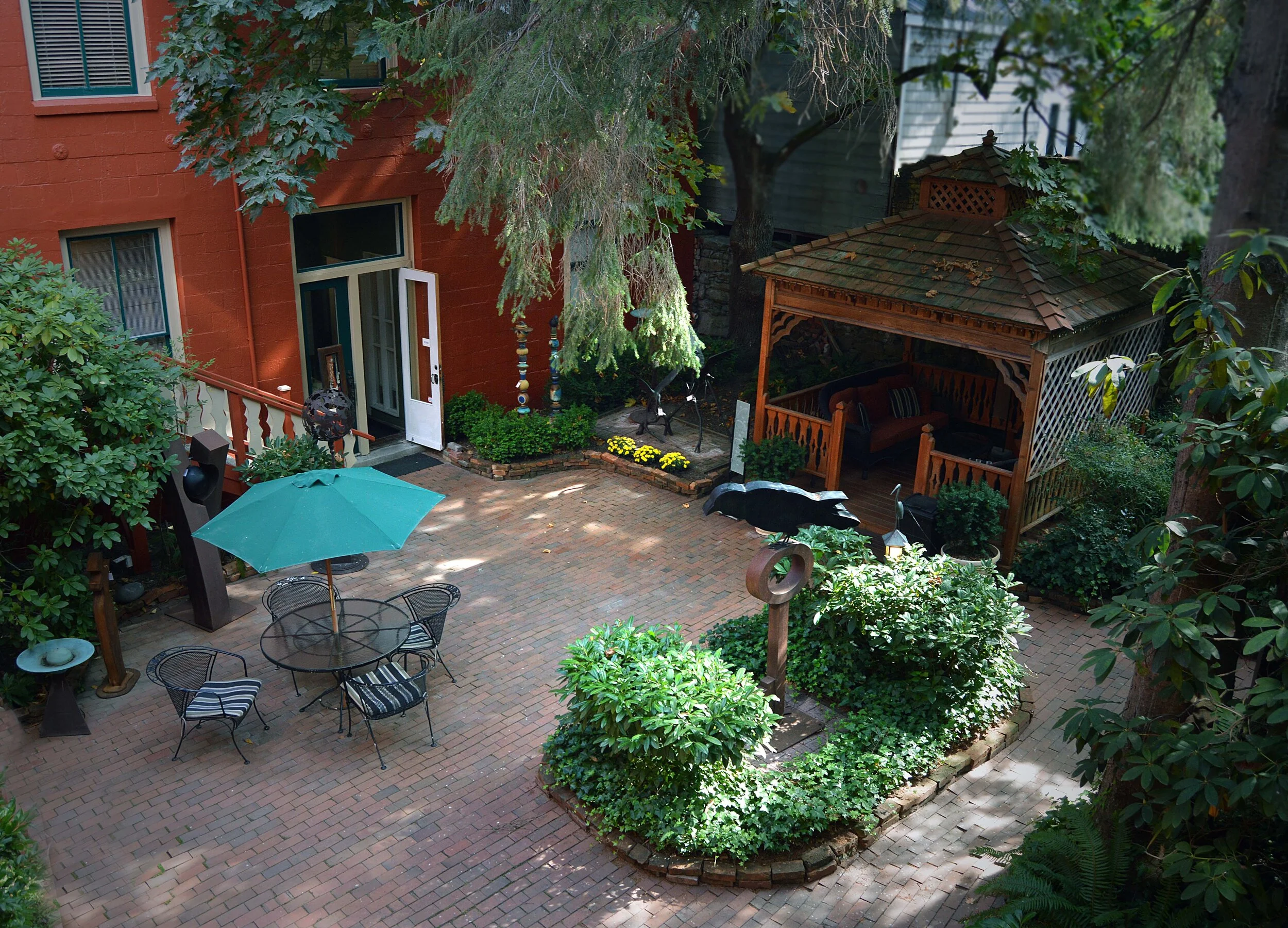 Hotel Planter — Official site