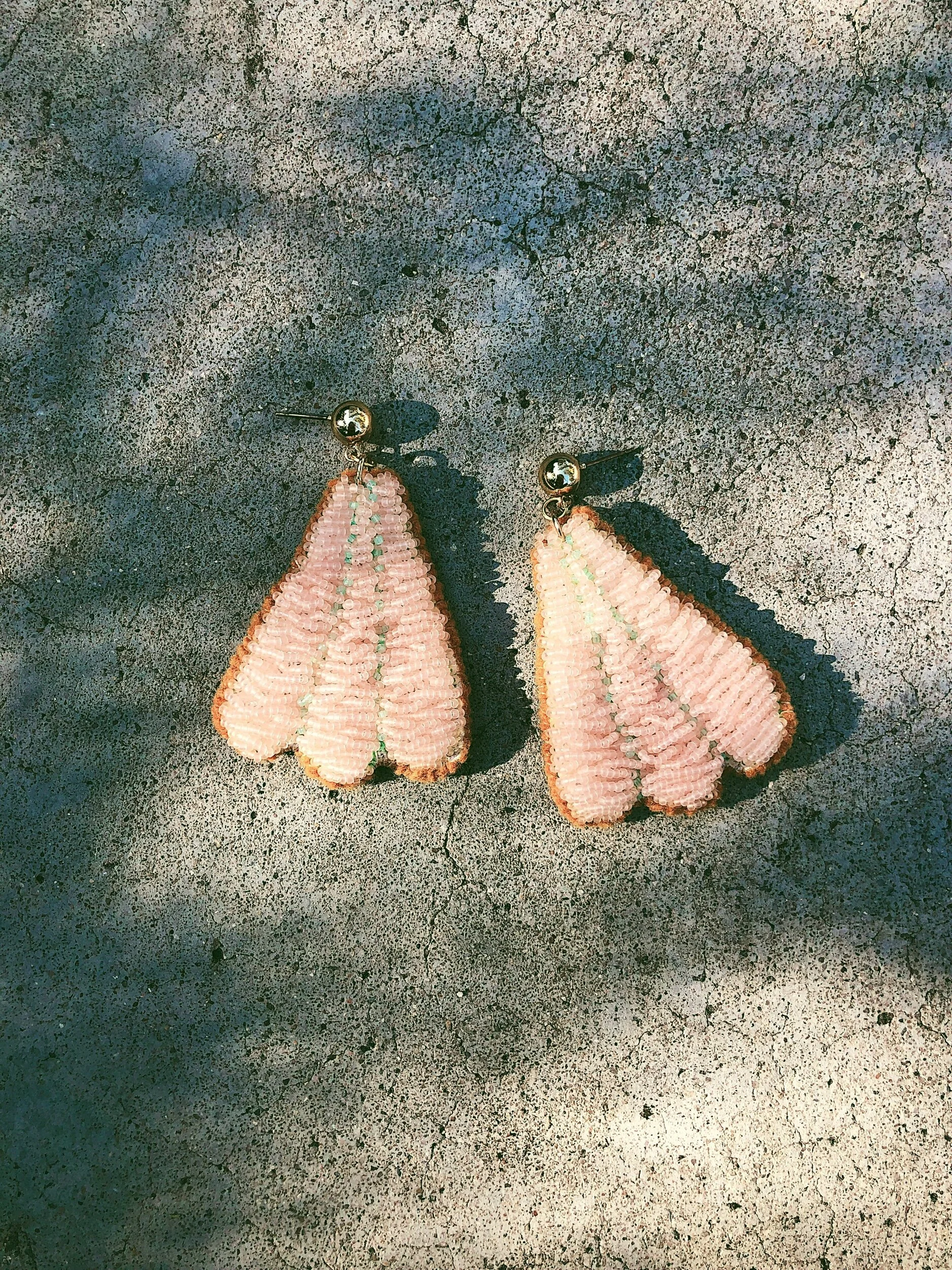 C7A3F3A2-3E99-48C4-BF87-7579286D4834