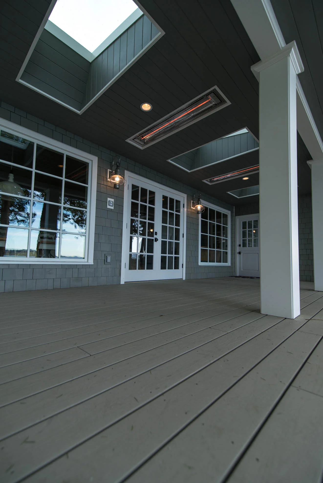 Friday Harbor, San Juan Island - Davidson Head Custom Guest House Back Porch Radiant heaters in ceiling......toasty on a winter morning.