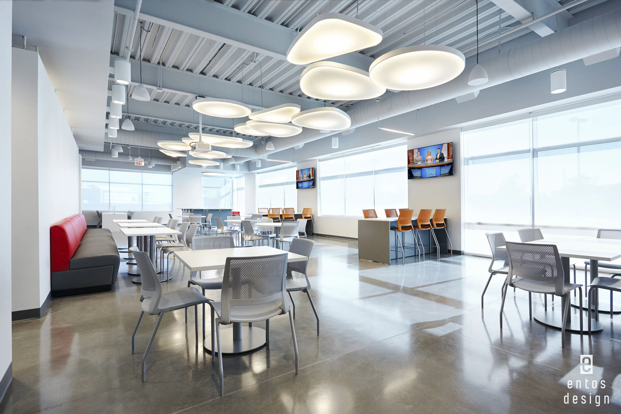 Compucom_Cafeteria3_TV_2.jpg