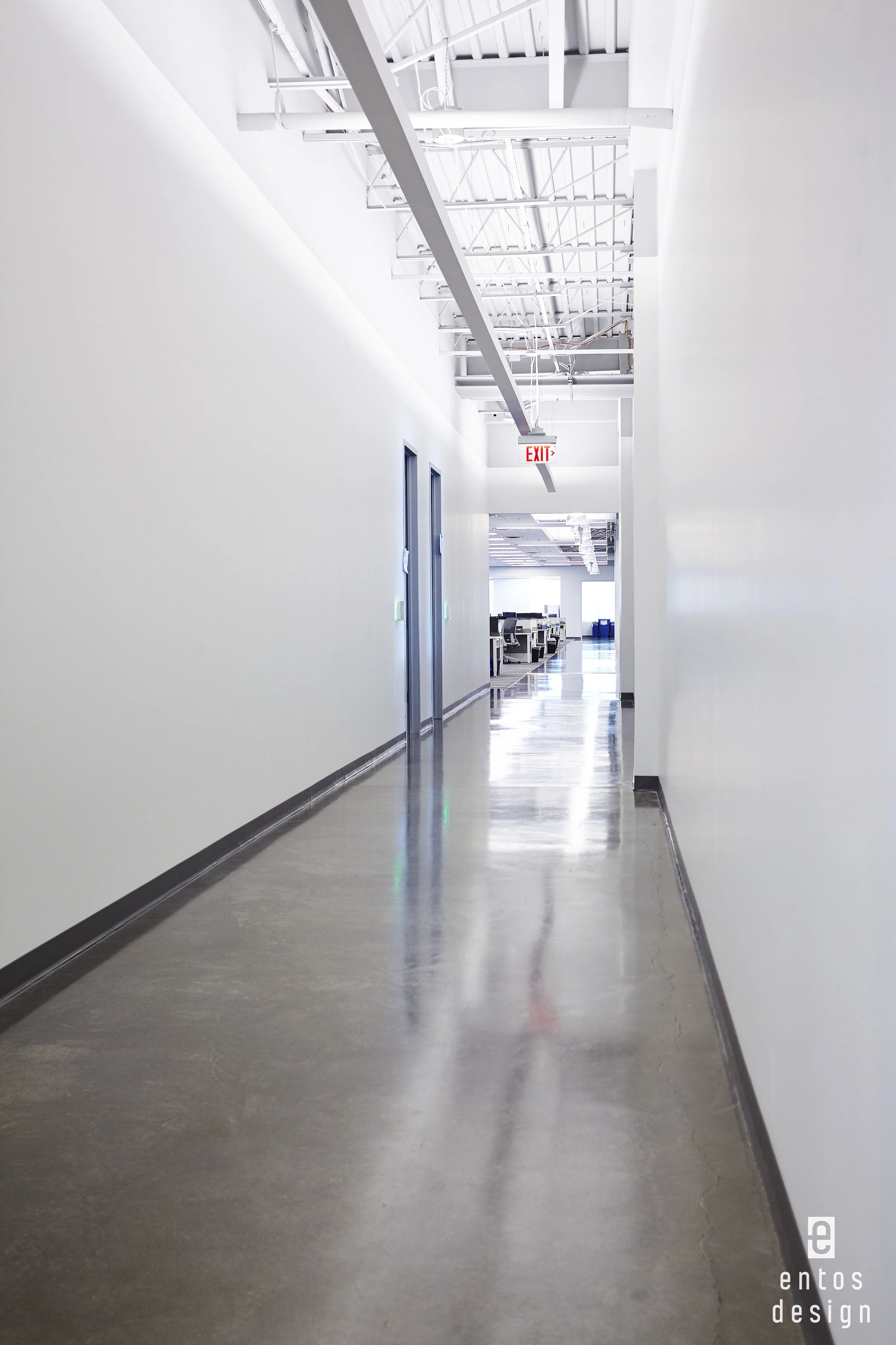 Compucom_Hallway_2.jpg