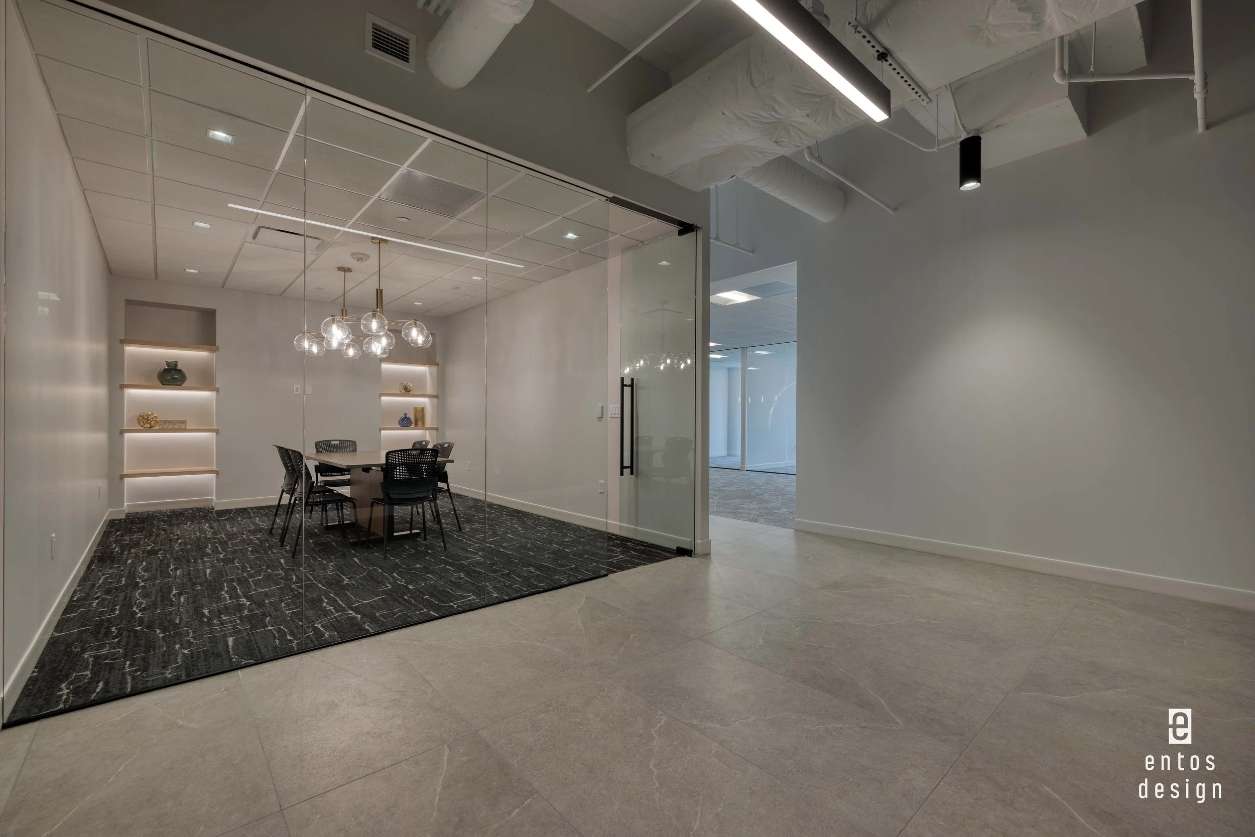 2401 Cedar Springs Spec Suites (28).jpg