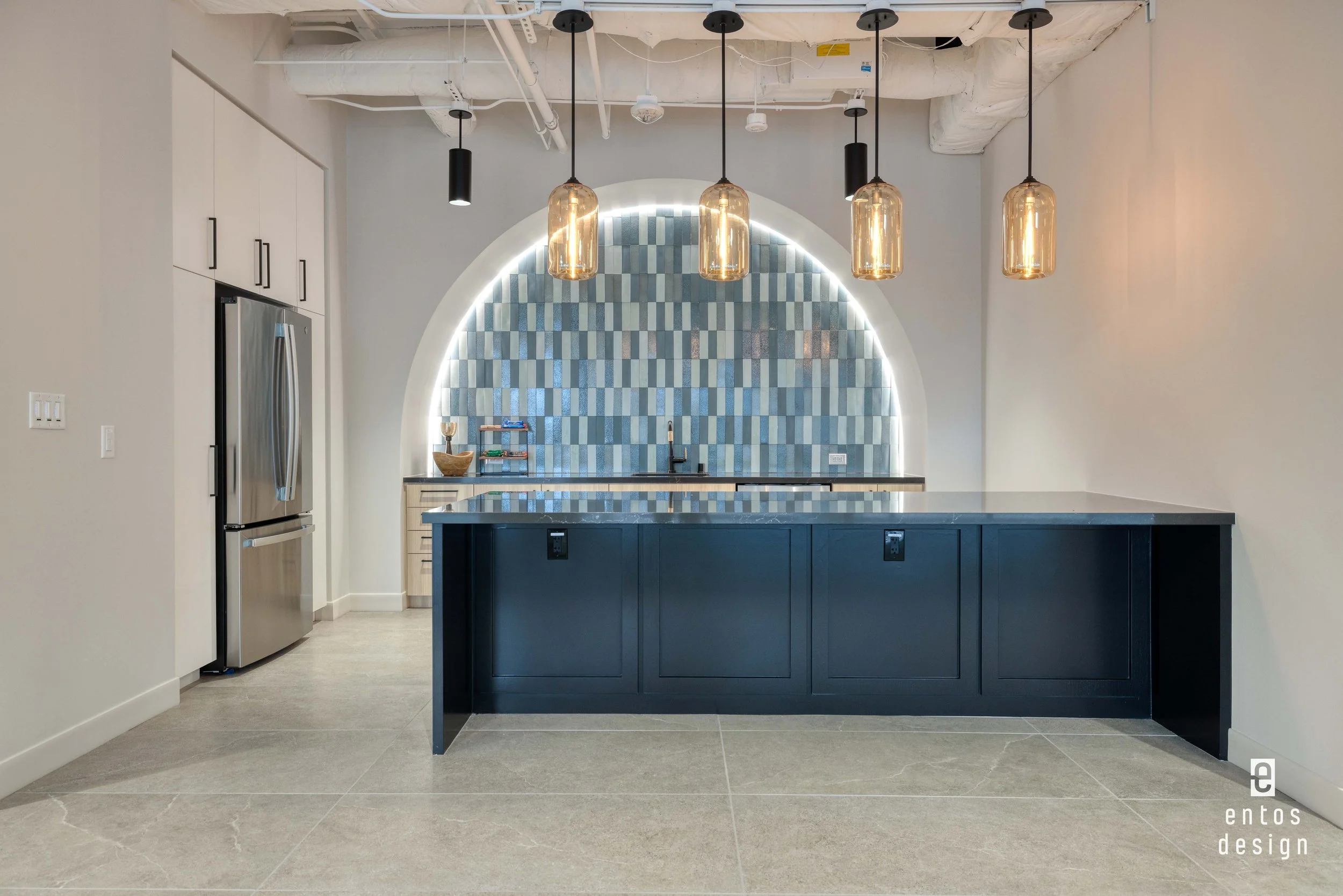 2401 Cedar Springs Spec Suites (33).jpg