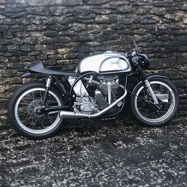 This particular 350 Manx was assembled using a fabulously original and well cared for &lsquo;59 engine originally delivered to Colmore Depot, Birmingham and was likely ridden by Albert Moule in the &lsquo;59 Junior TT. The frame is from Richard Adams