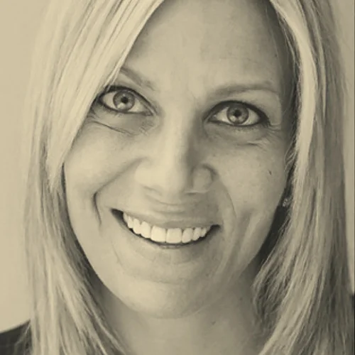 LAURA MANESS