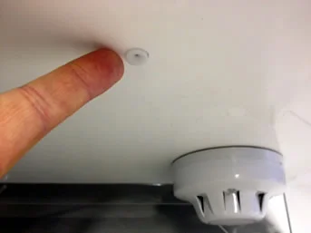 Size of Air Sampling Head in Comparison with a Standard Smoke Detector