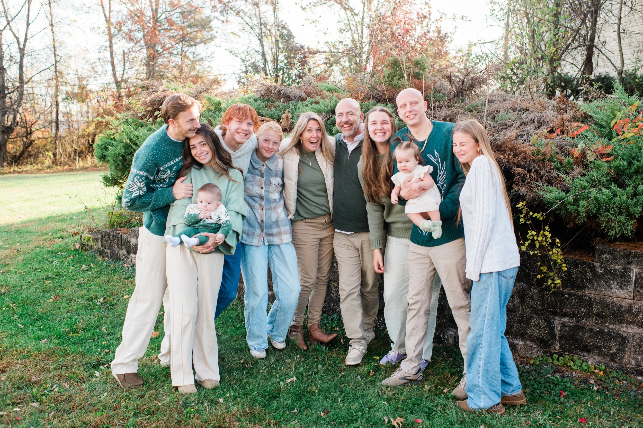 FFCFamilyPortraits2025JessicaOHPhotography-130.jpg