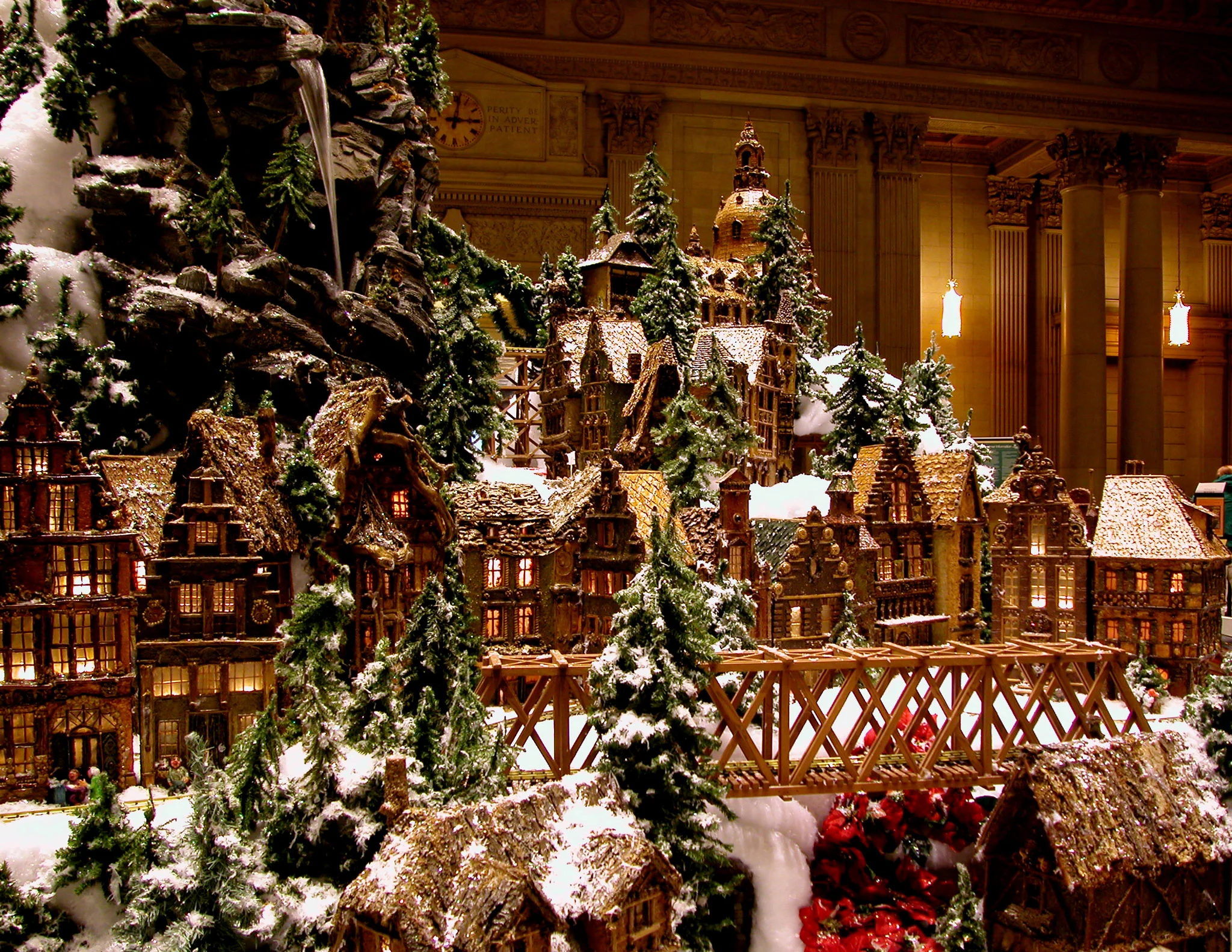 Holiday Garden Railway at Huntington National Bank in Downtown Columbus