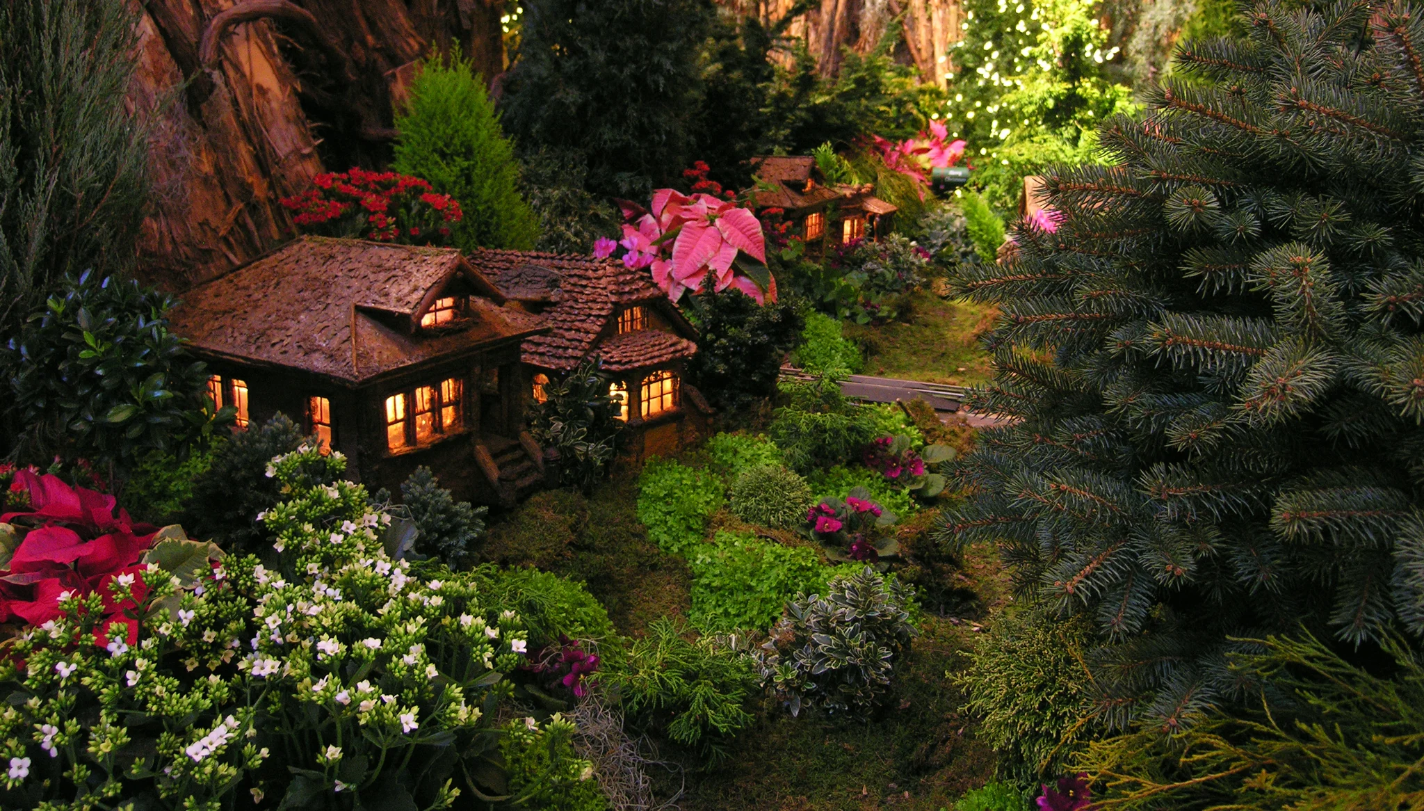 Evening View at Wonderland Express - Chicago Botanic Garden