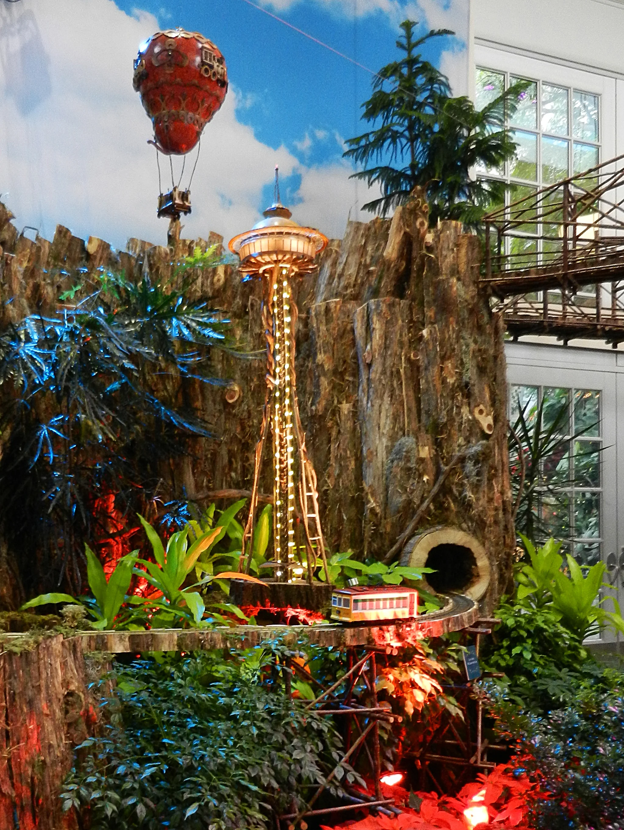 Space Needle & Balloon at United States Botanic Garden