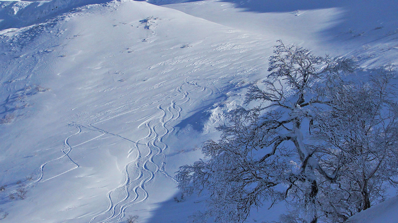 Tokachi Mountains, Sanpo Valley