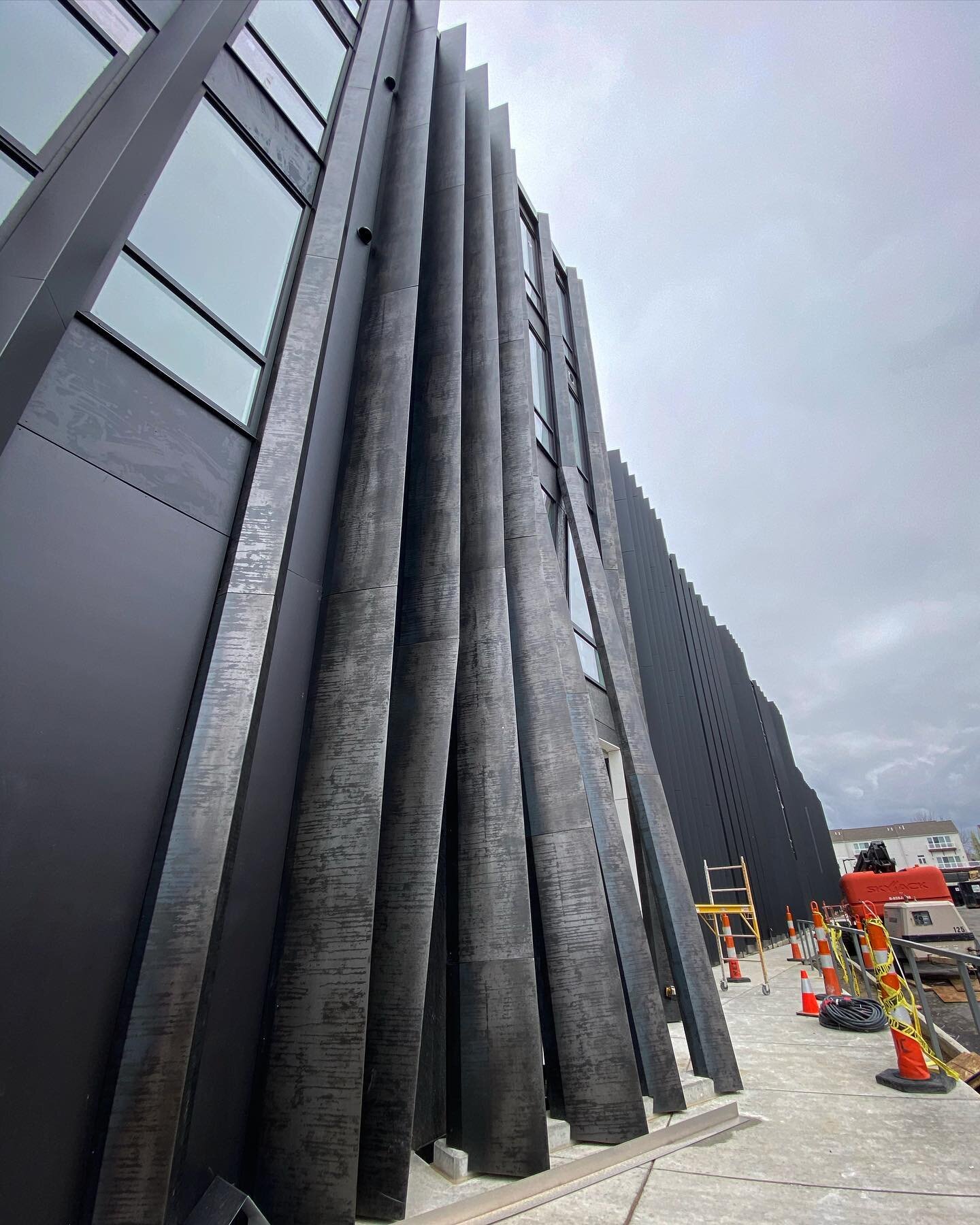 Corten fins with custom blackened patina for the facade of this amazing building in #tremont!  Looking good @electric.gardens!!!
.
.
.
.
#hansnobledesign #hansnoblemadethis #patina #facede #corten #metalfab #design #create #art #architecture #interio