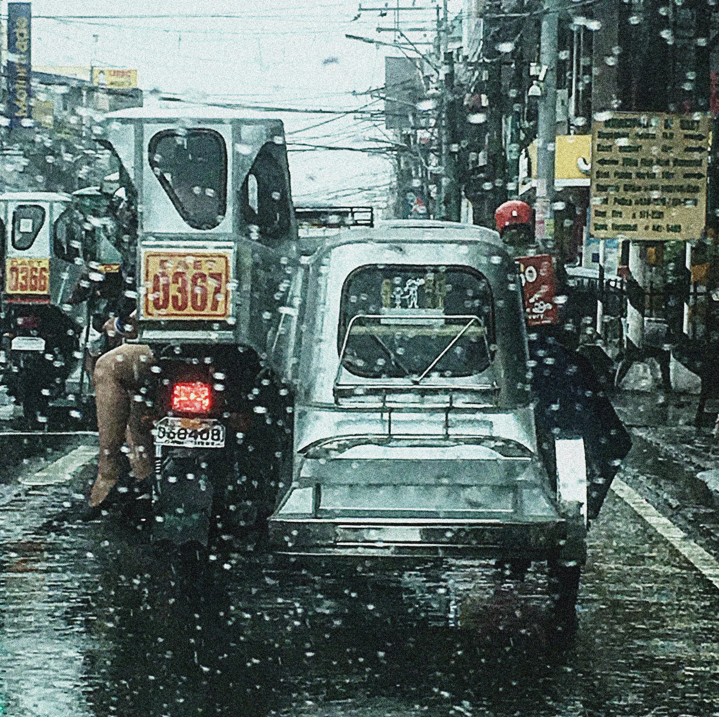 People-Daet.JPG