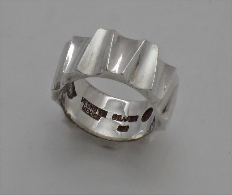 Antonio Pineda ring