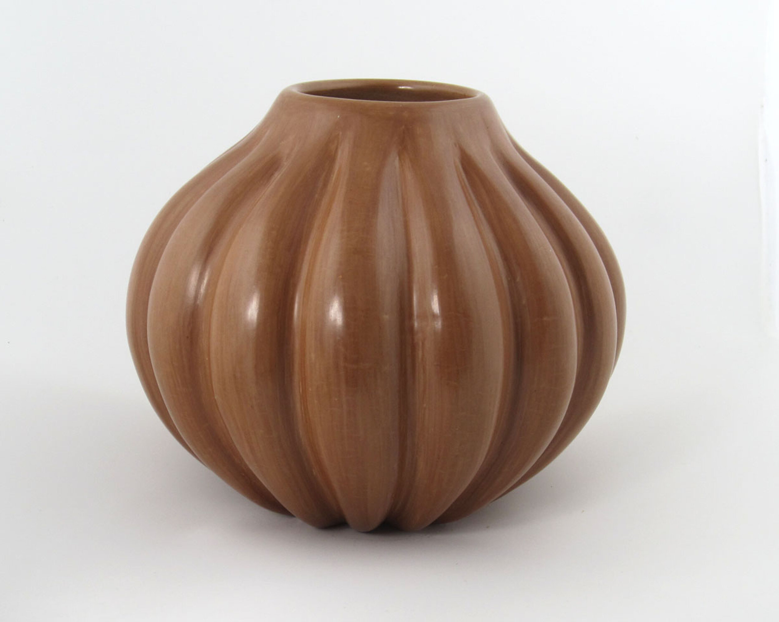 Santa Clara melon jar by Helen Shupla