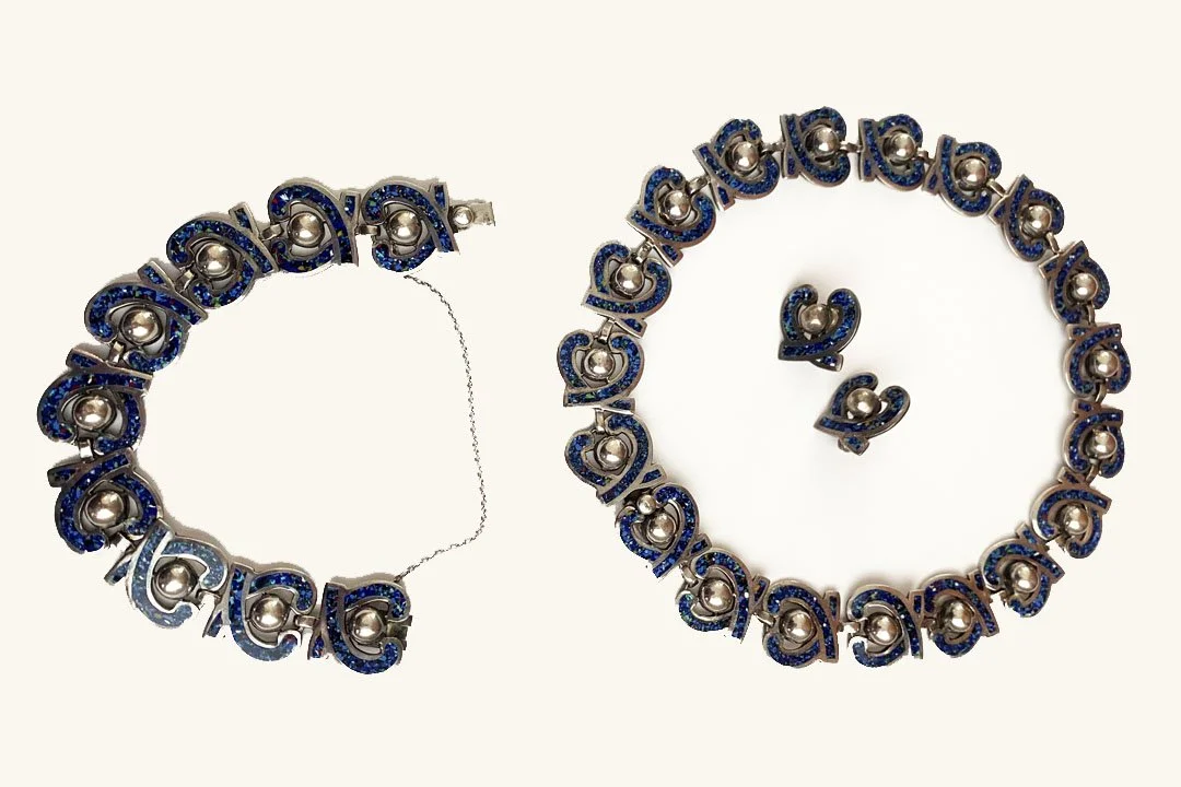mc2604 set.jpg