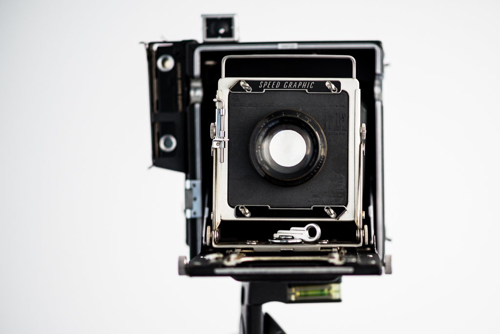 The lens fixed to my Speed Graphic. Photo: Ian Tuttle