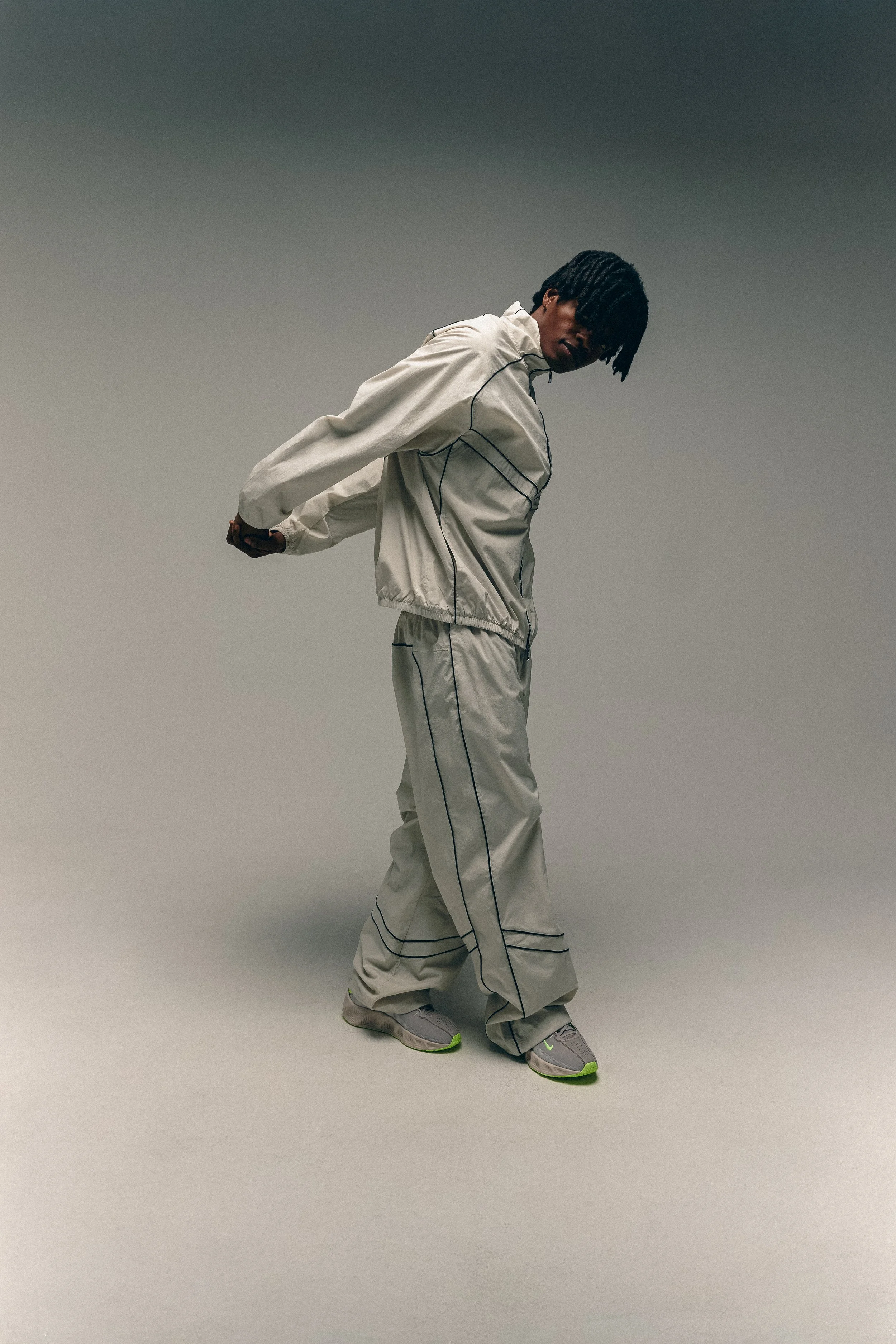 lfs_nike_if1288-072_07.jpg