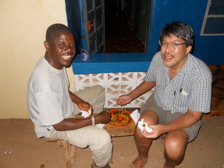 Dale and Allen sharing a meal.