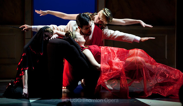 USC-Opera_11-17-13_300-M.jpg