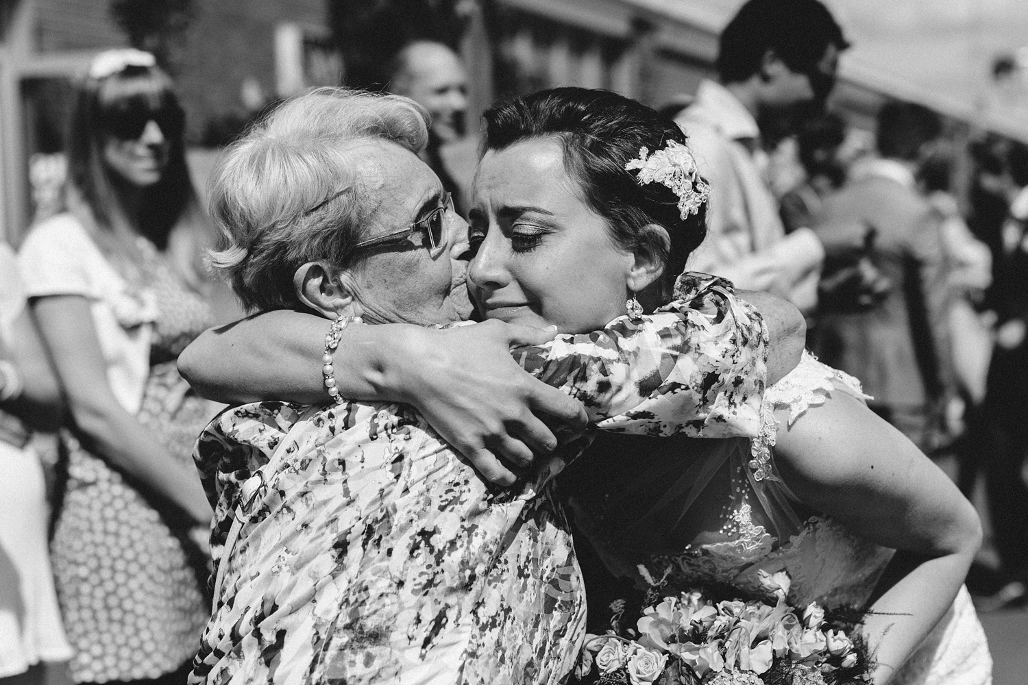 Pure Bruidsfotografie Deventer - Vintage bruiloft aan de IJssel - Jeroen en Hannah_0019.jpg