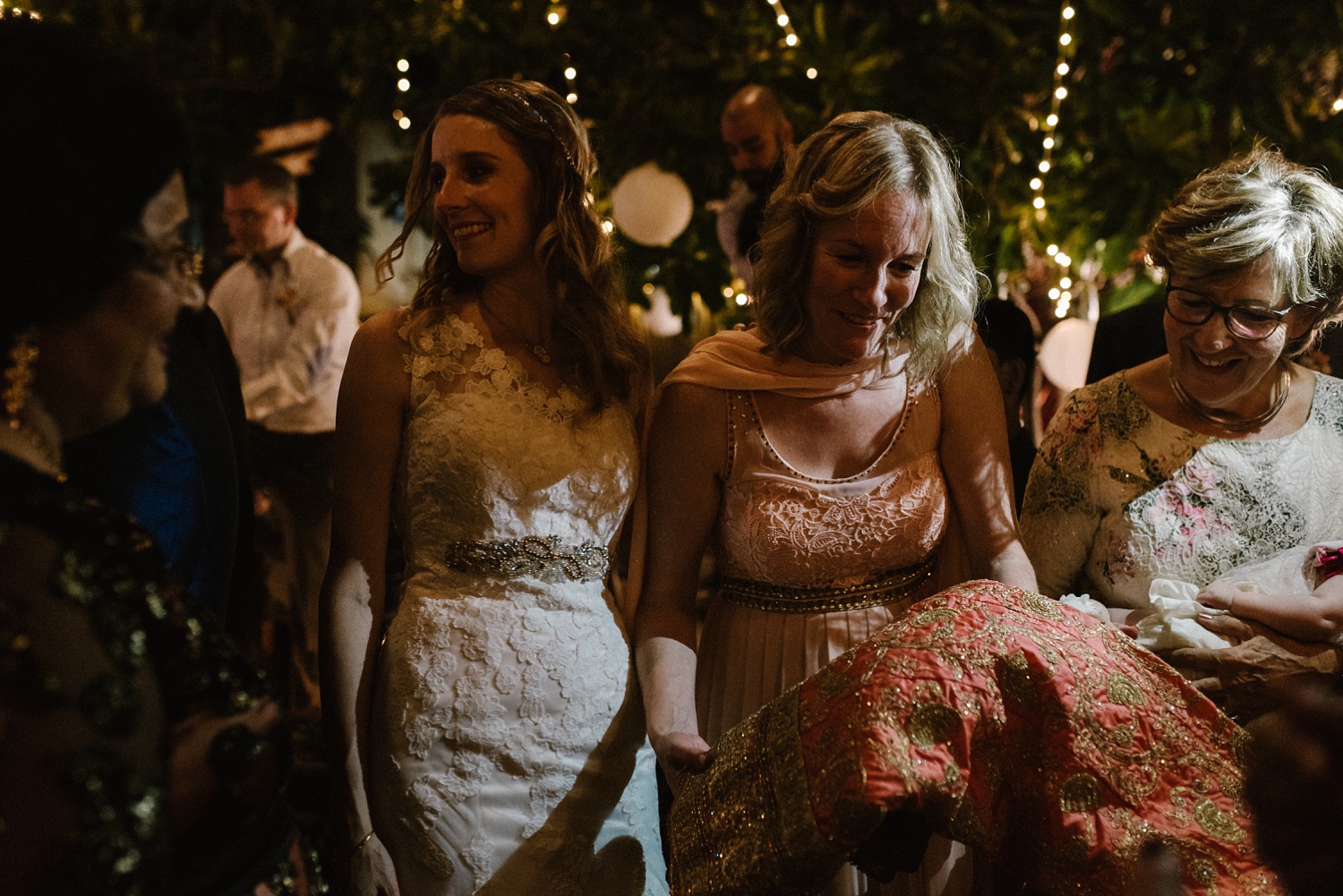 Destination wedding photographer Mumbai_0037.jpg