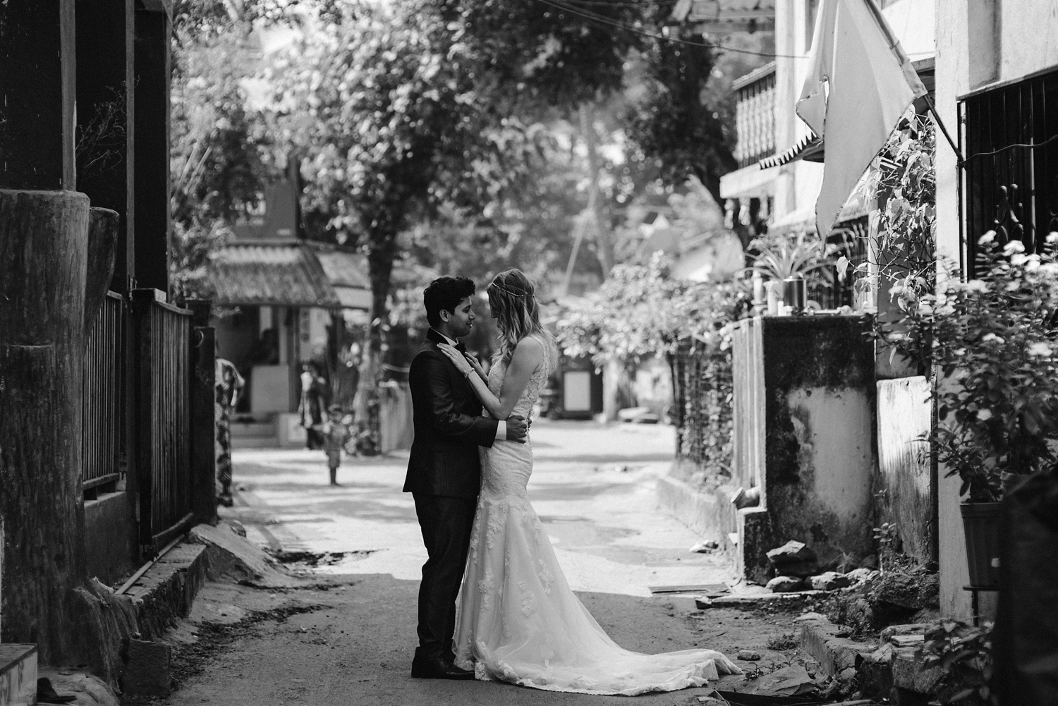 Destination wedding photographer Mumbai_0051.jpg
