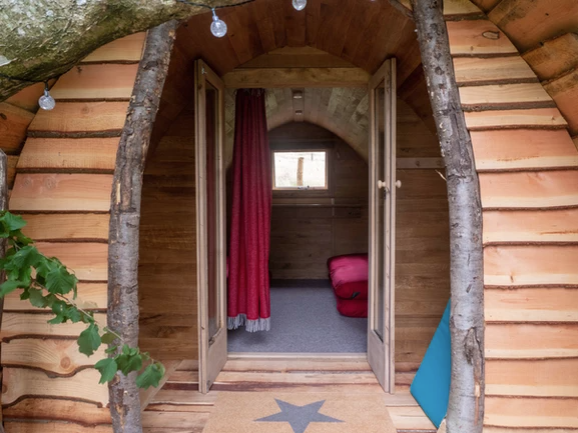 Trefoil Pod.png