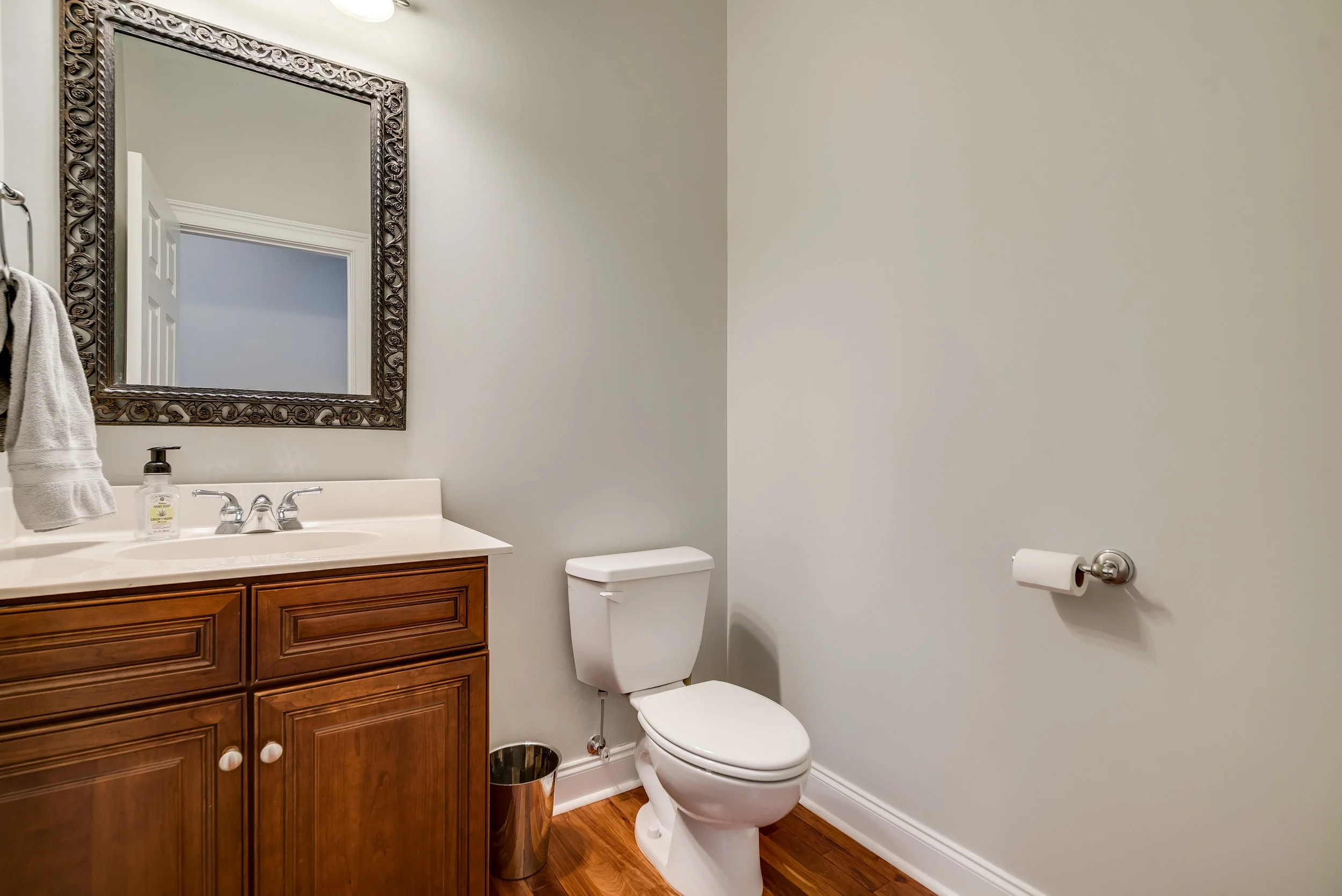 913 Craftsman Street-23.jpg