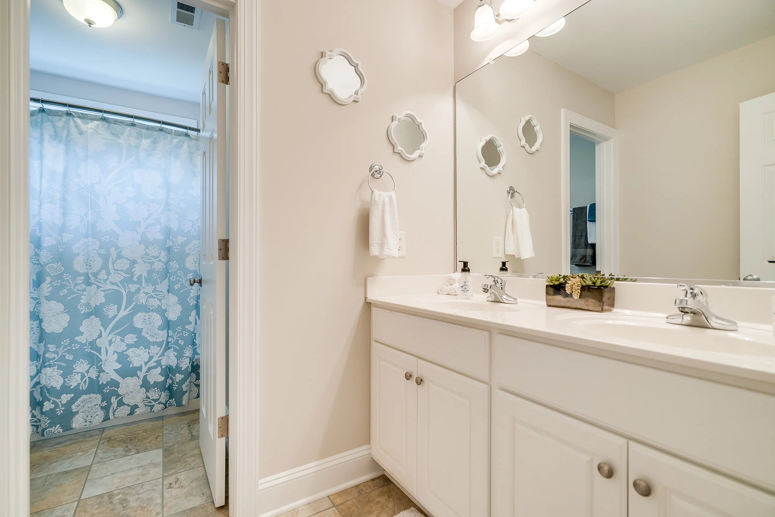 559 Jamestown Rd-23.jpg