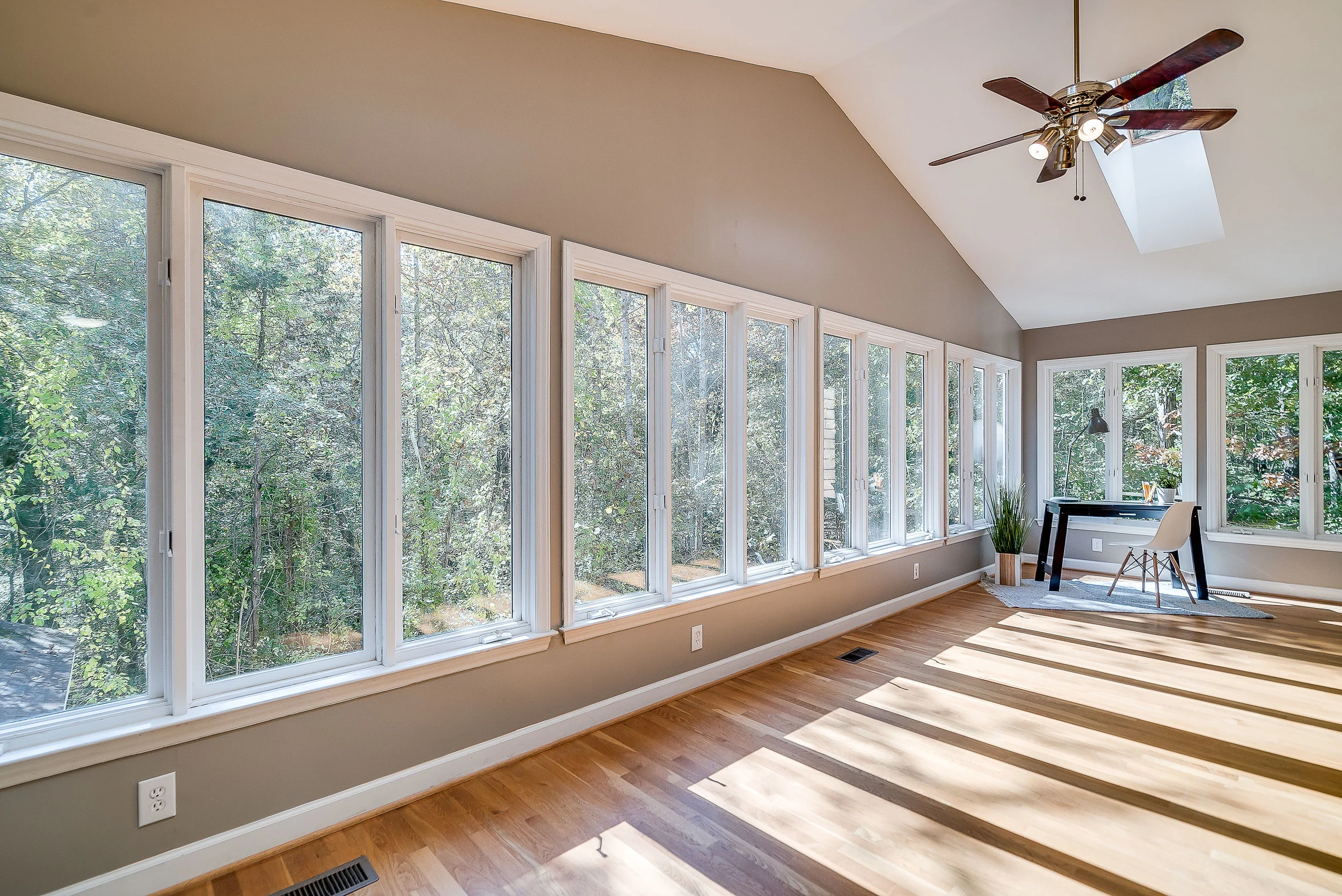 84 Orchard View-13.jpg