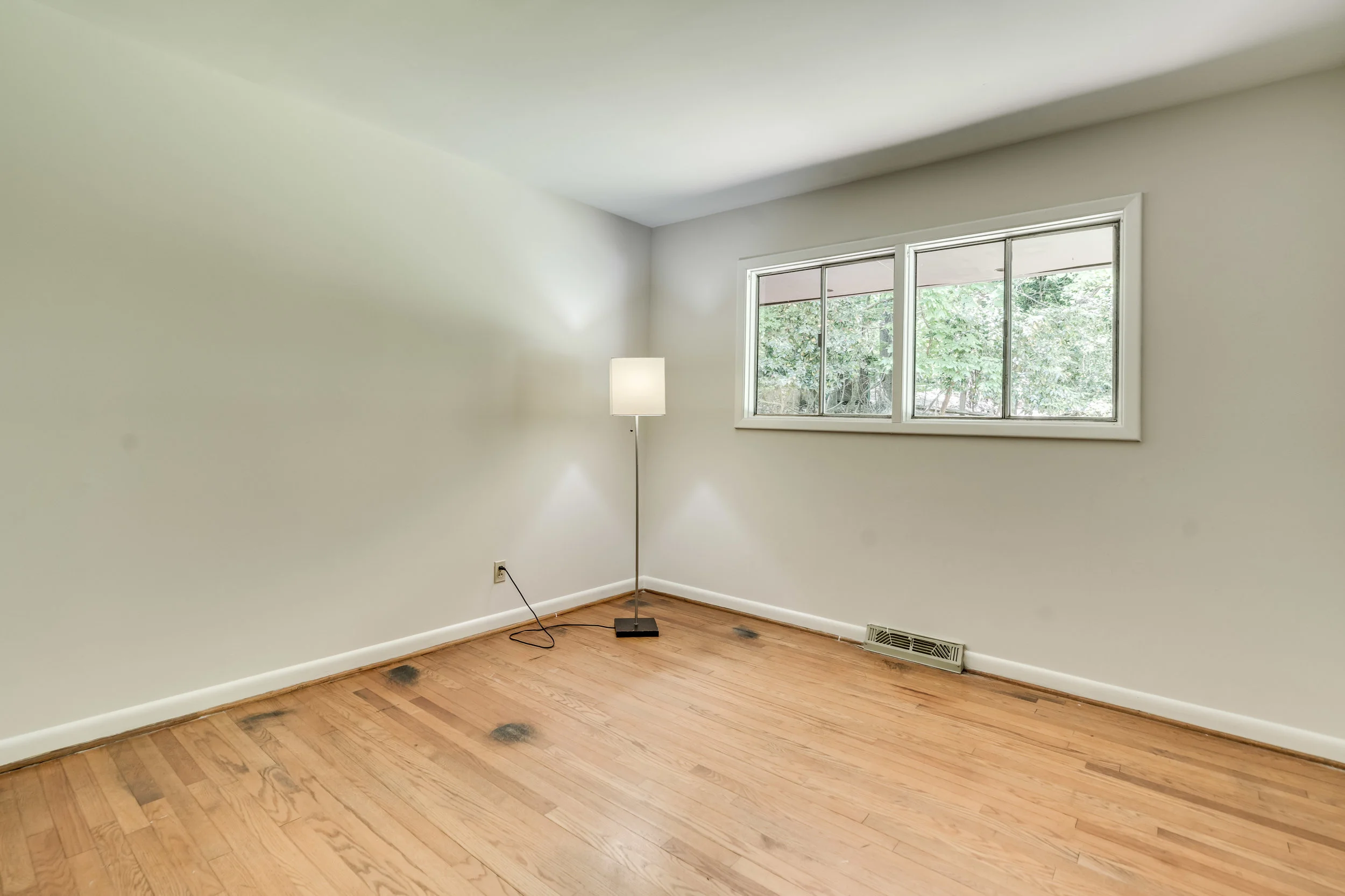 201 Markham Drive-8.jpg