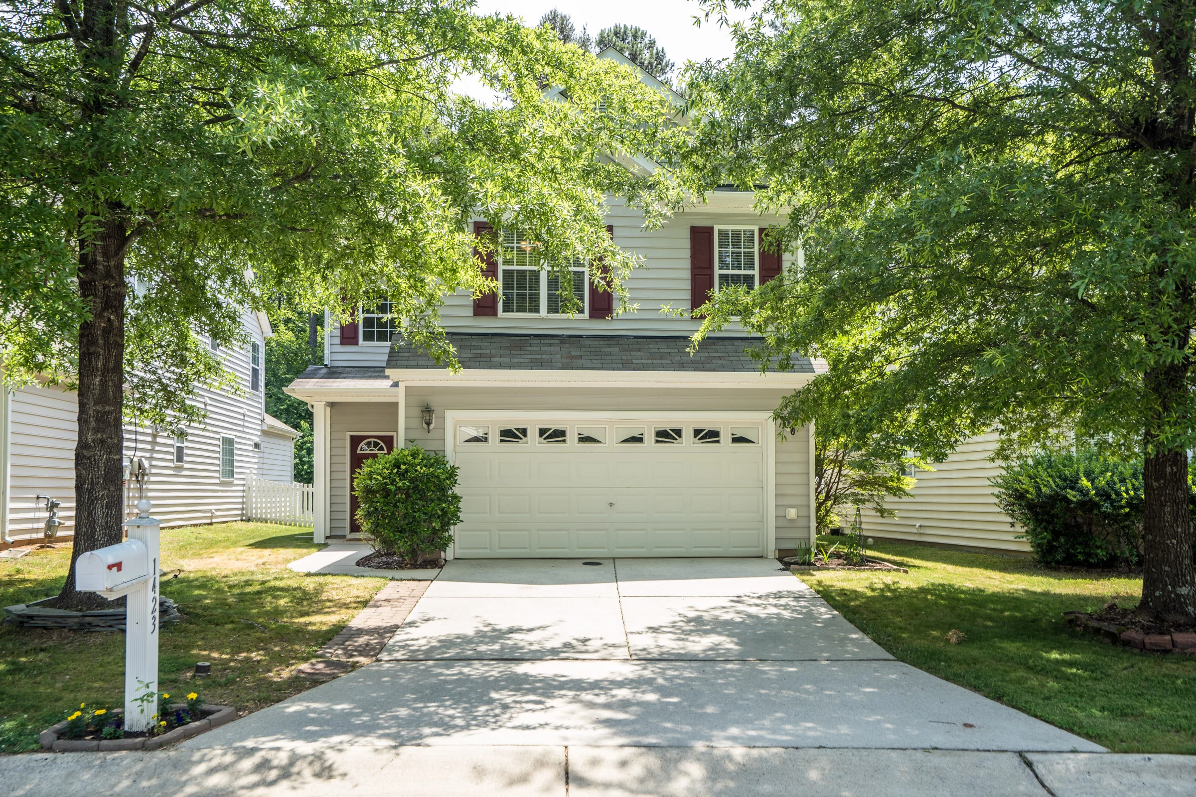 1423 Crimson Creek Drive-1.jpg
