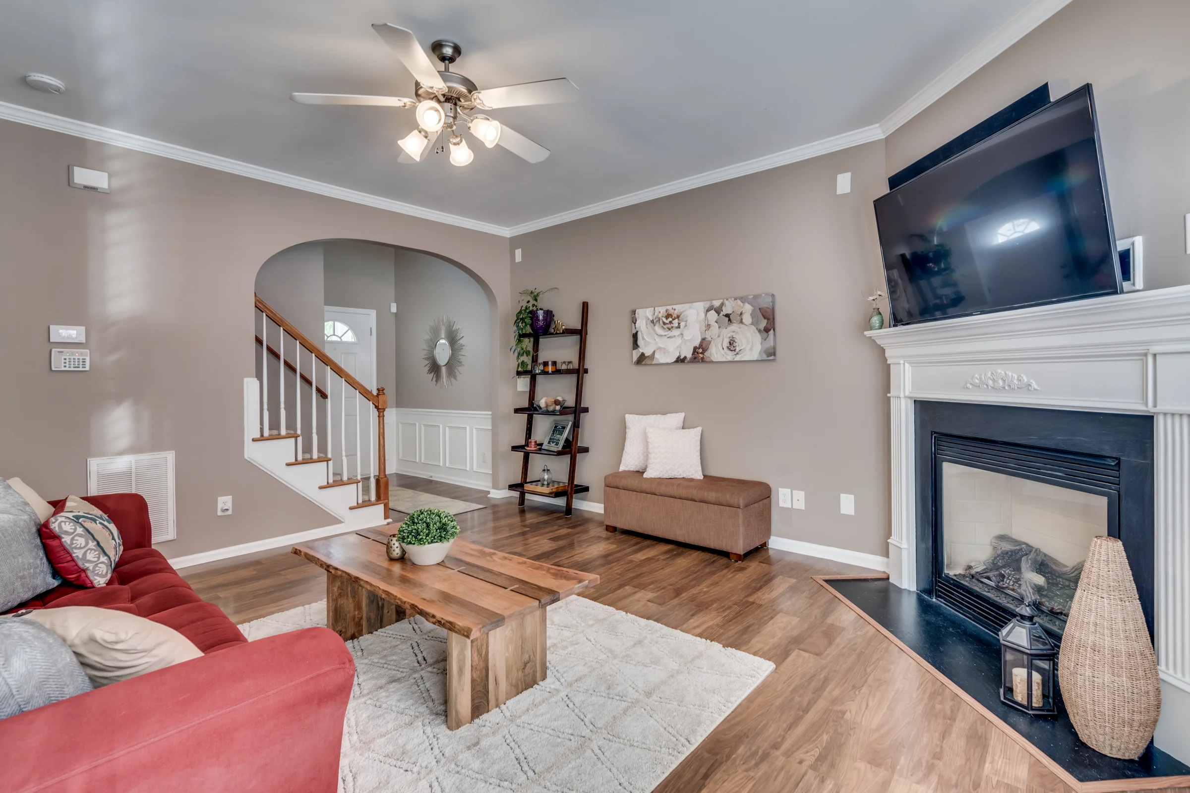 1423 Crimson Creek Drive-8.jpg